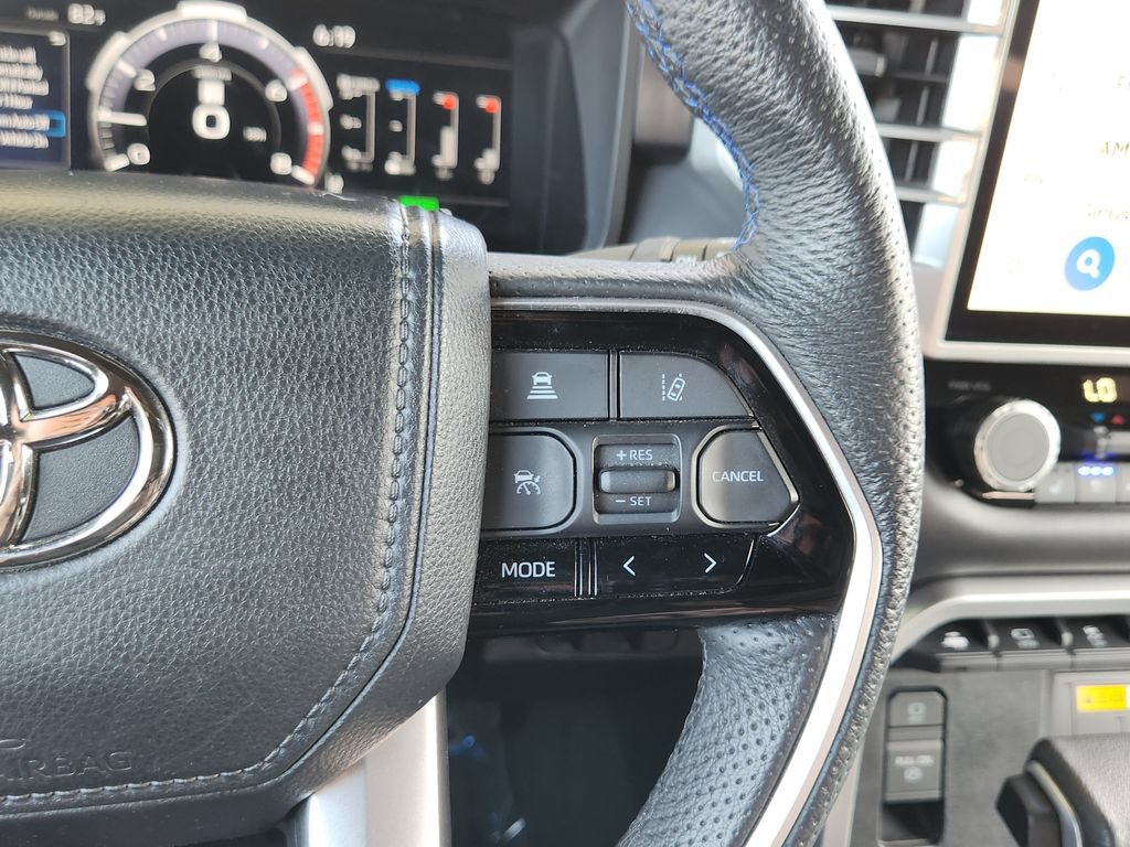 Used 2023 Toyota Sequoia Platinum AWD/4WD image 18