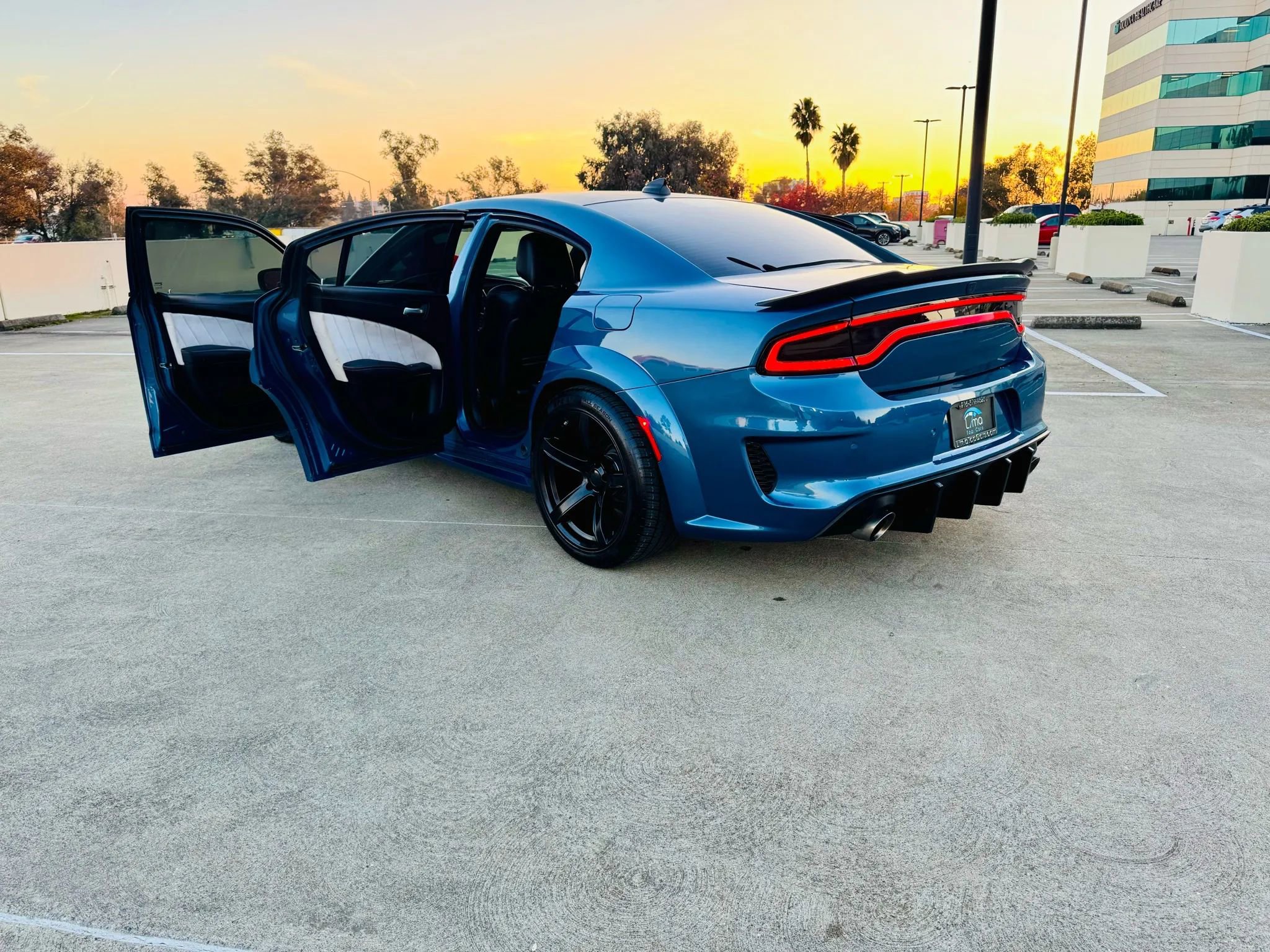 Used 2020 Dodge Charger Scat Pack w/ Dynamics Package image 30