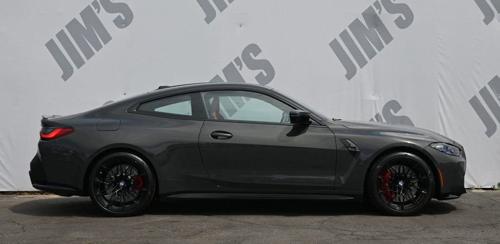 Used 2024 BMW M4 Competition RWD image 4