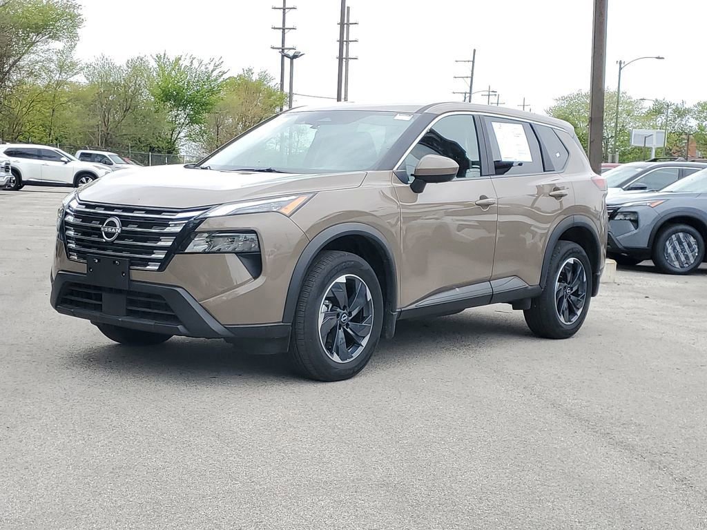 Used 2025 Nissan Rogue SV AWD/4WD image 2