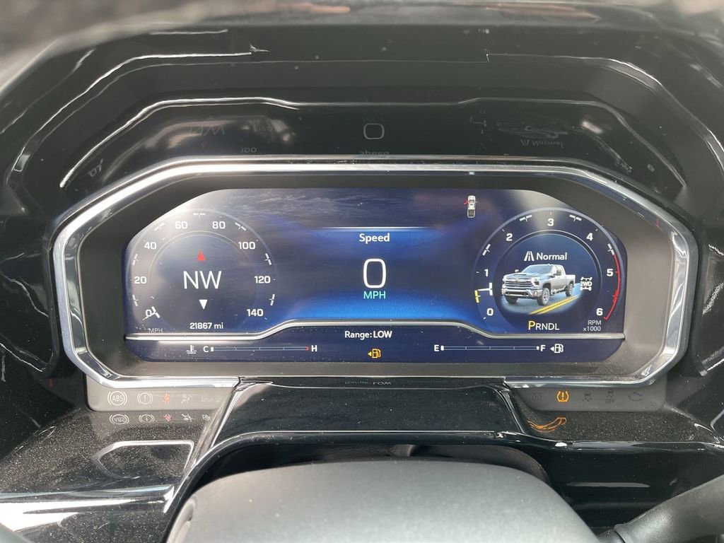 Used 2024 Chevrolet Silverado 2500 LTZ image 15