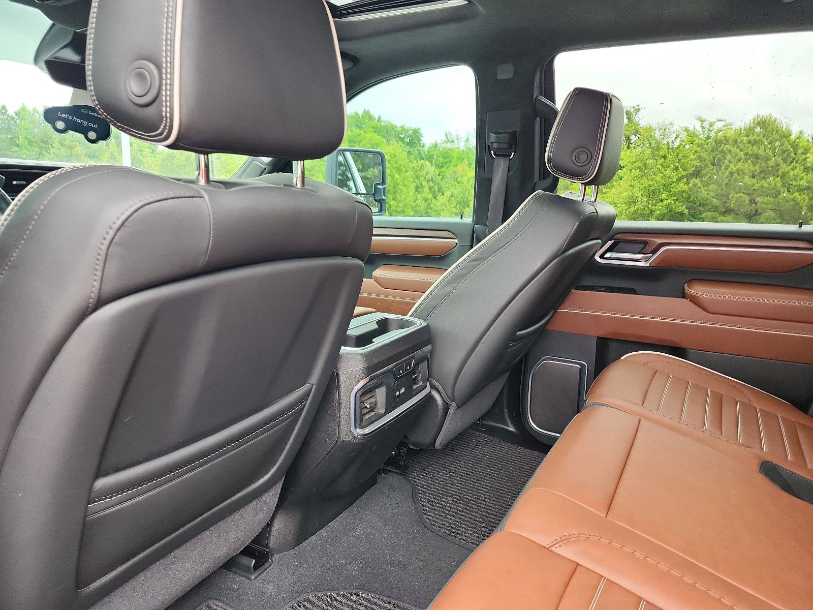 Certified 2025 GMC Sierra 2500 Denali Ultimate AWD/4WD image 16