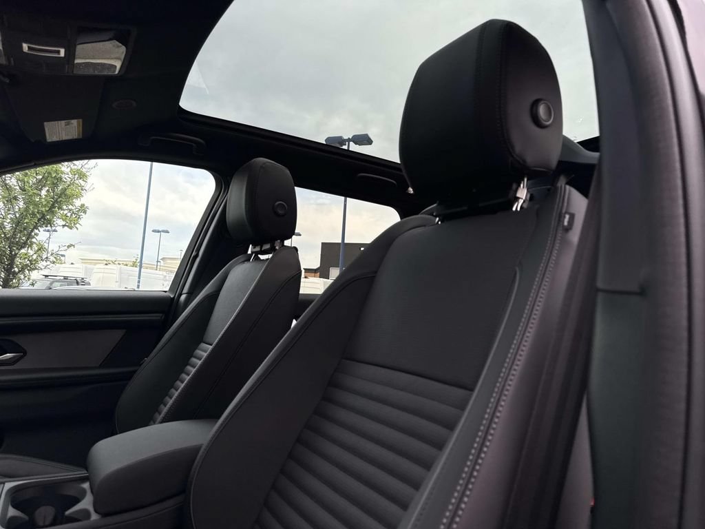 New 2026 Land Rover Discovery Sport Landmark AWD/4WD image 21