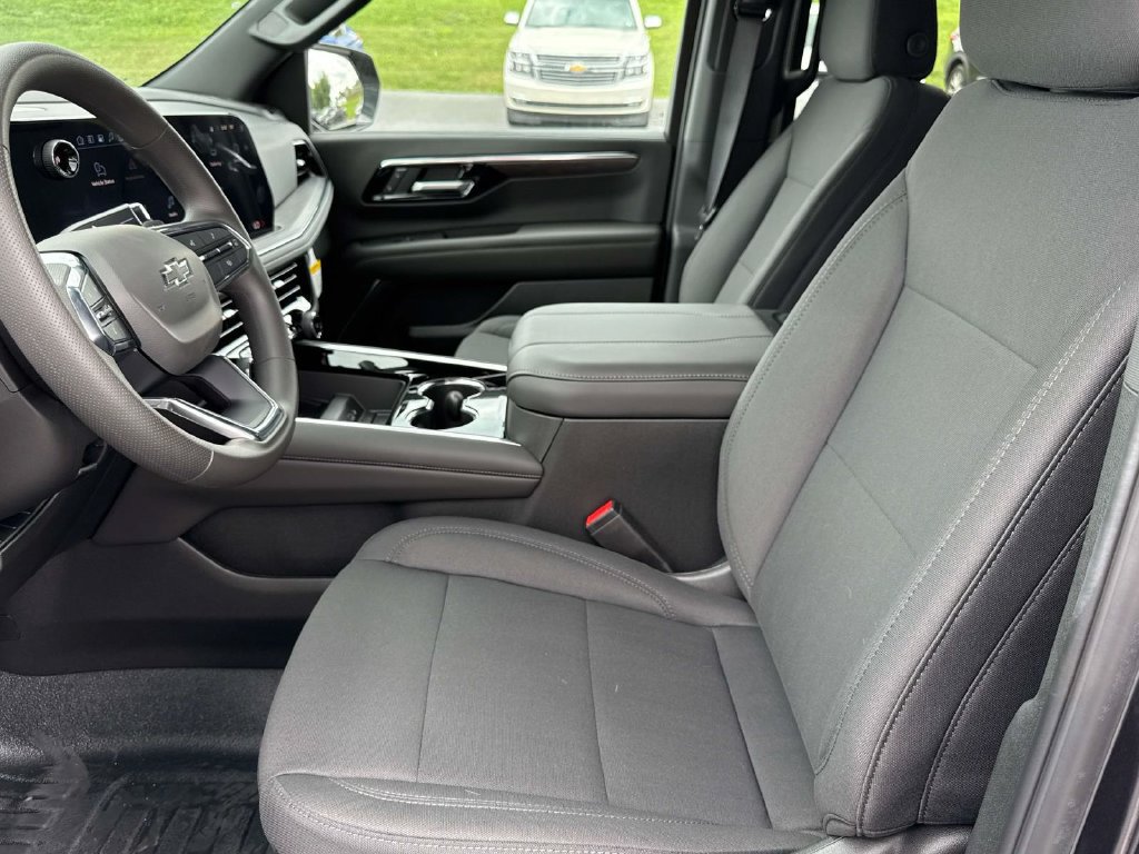 New 2026 Chevrolet Tahoe 4WD w/ 1FL Safety Package image 9