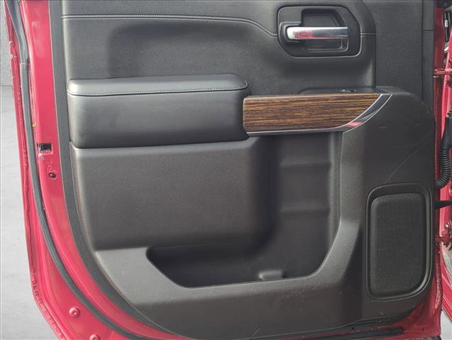 Used 2020 Chevrolet Silverado 1500 High Country w/ Technology Package image 17