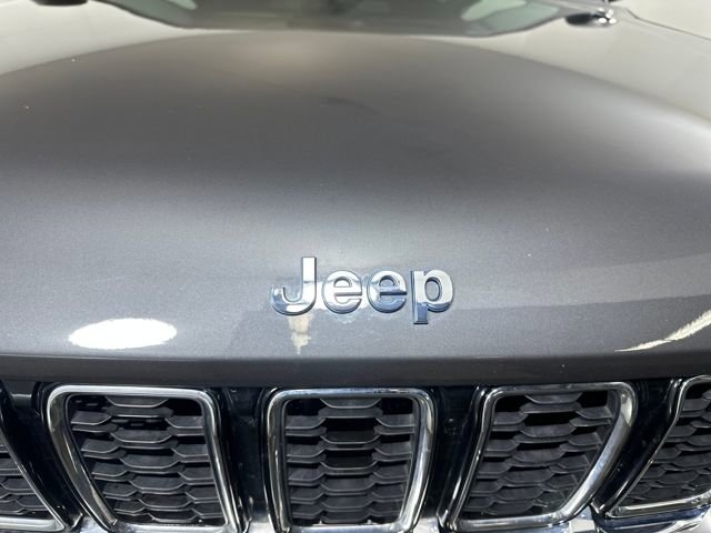 Used 2022 Jeep Grand Cherokee Limited 4xe image 9