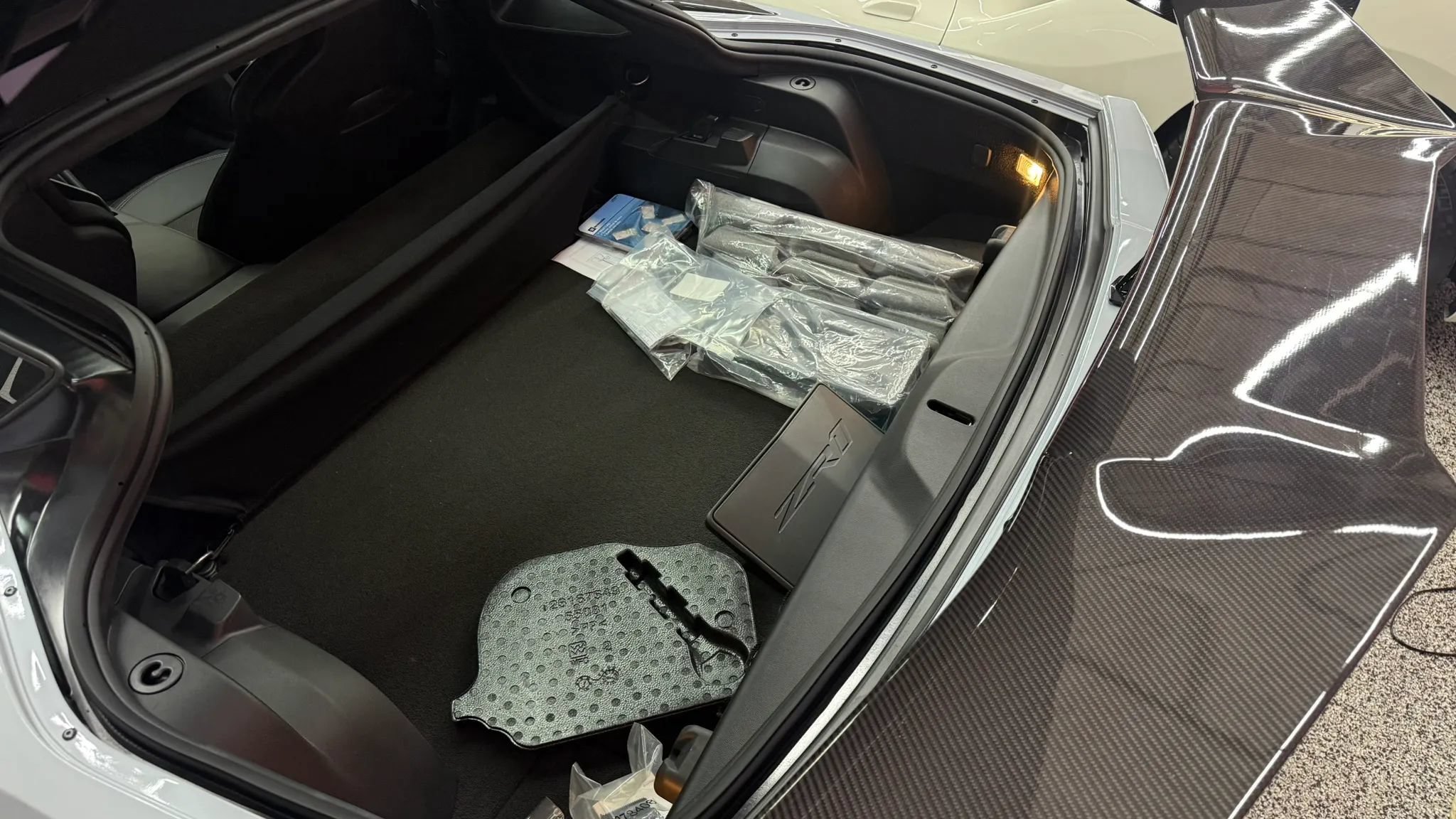 Used 2019 Chevrolet Corvette ZR1 RWD image 12