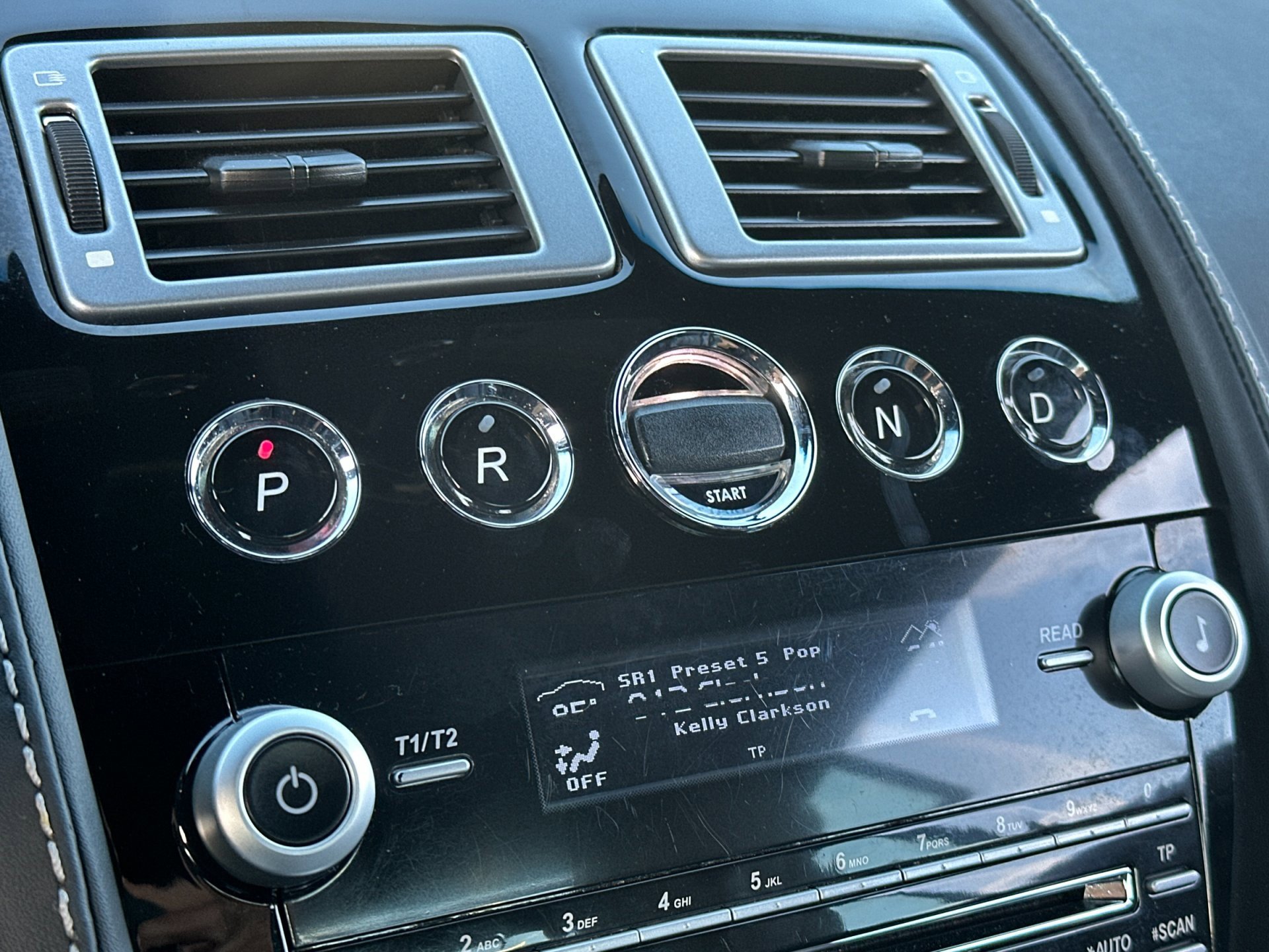 Used 2011 Aston Martin DBS Carbon Black image 22