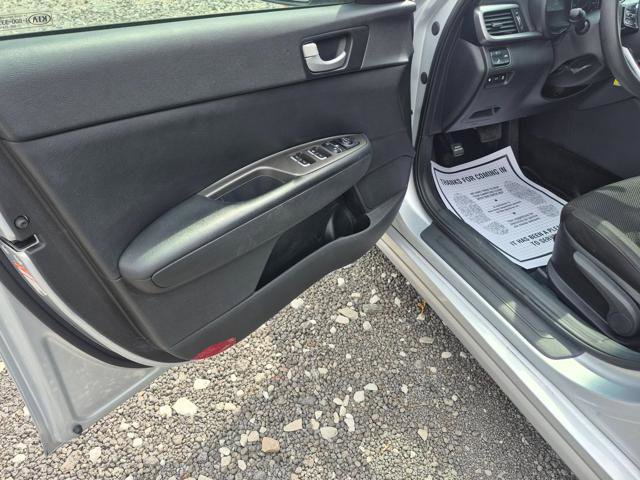 Used 2019 Kia Optima LX image 18