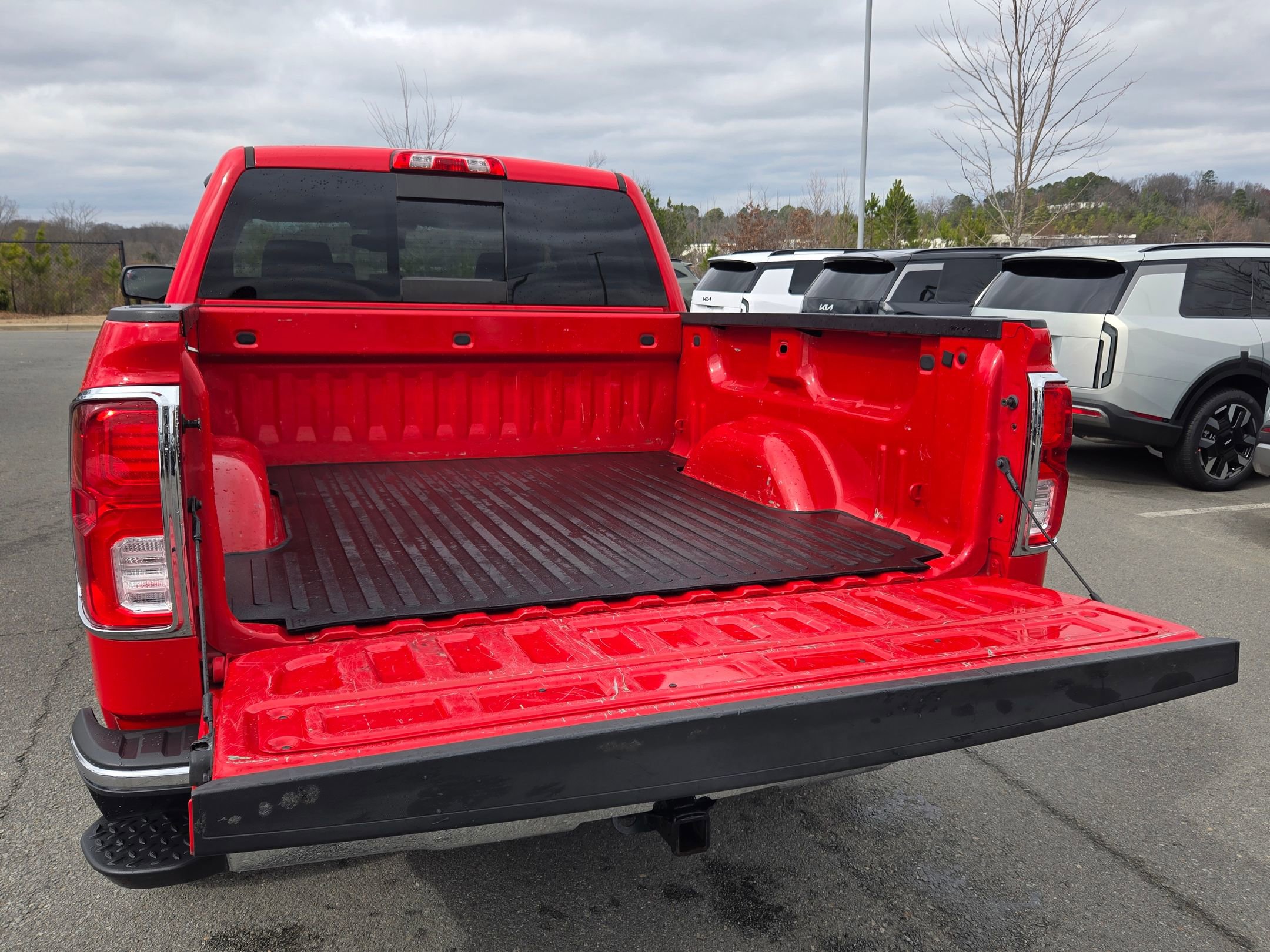 Used 2018 Chevrolet Silverado 1500 LTZ w/ Texas Edition image 18