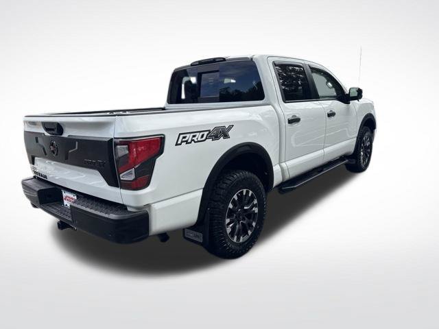 Used 2021 Nissan Titan PRO-4X w/ Pro-4x Convenience Package AWD/4WD image 8