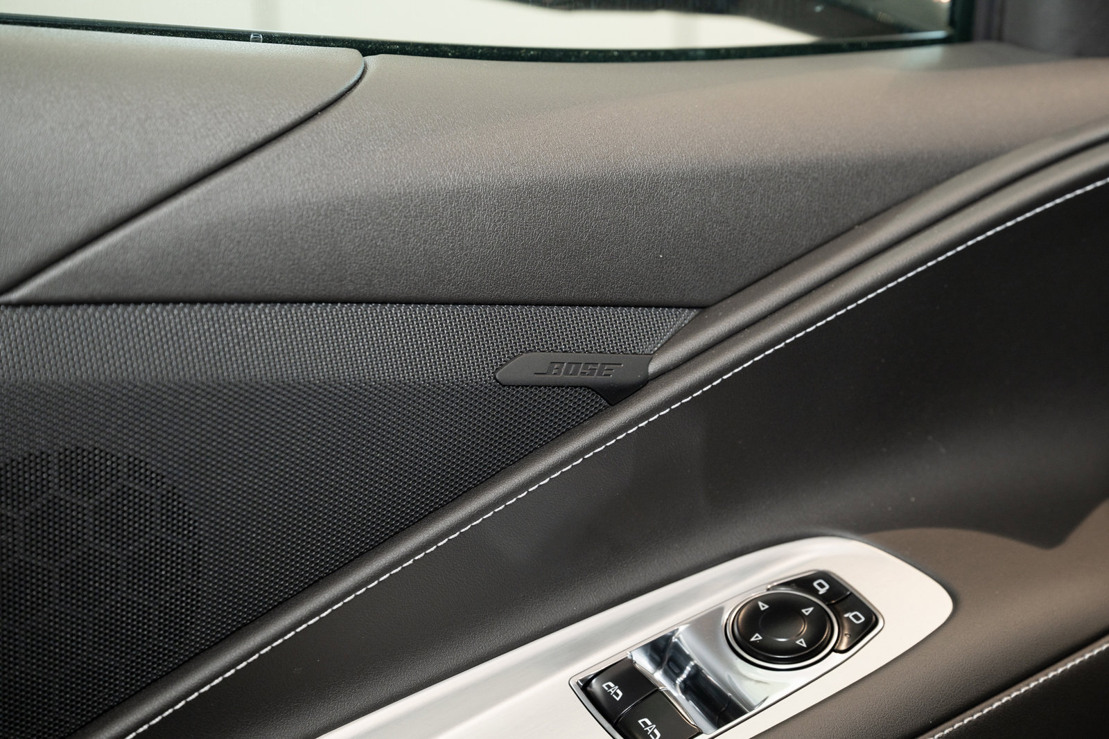 New 2026 Chevrolet Corvette Stingray Coupe w/ Z51 Performance Package image 27