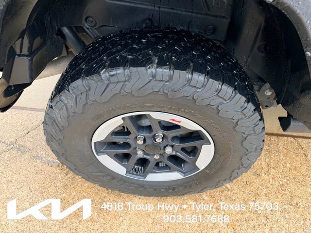 Used 2022 Jeep Wrangler Rubicon w/ Steel Bumper Group AWD/4WD image 10