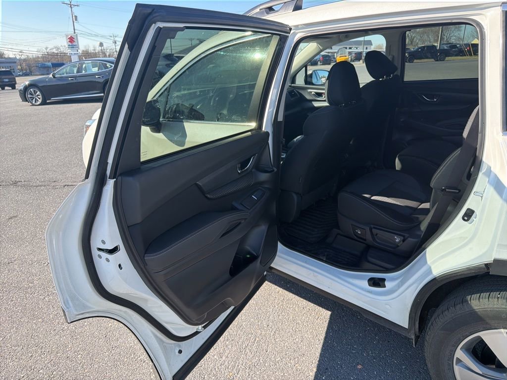 Certified 2025 Subaru Ascent Premium image 15