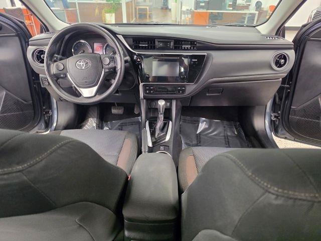 Used 2017 Toyota Corolla LE FWD image 16