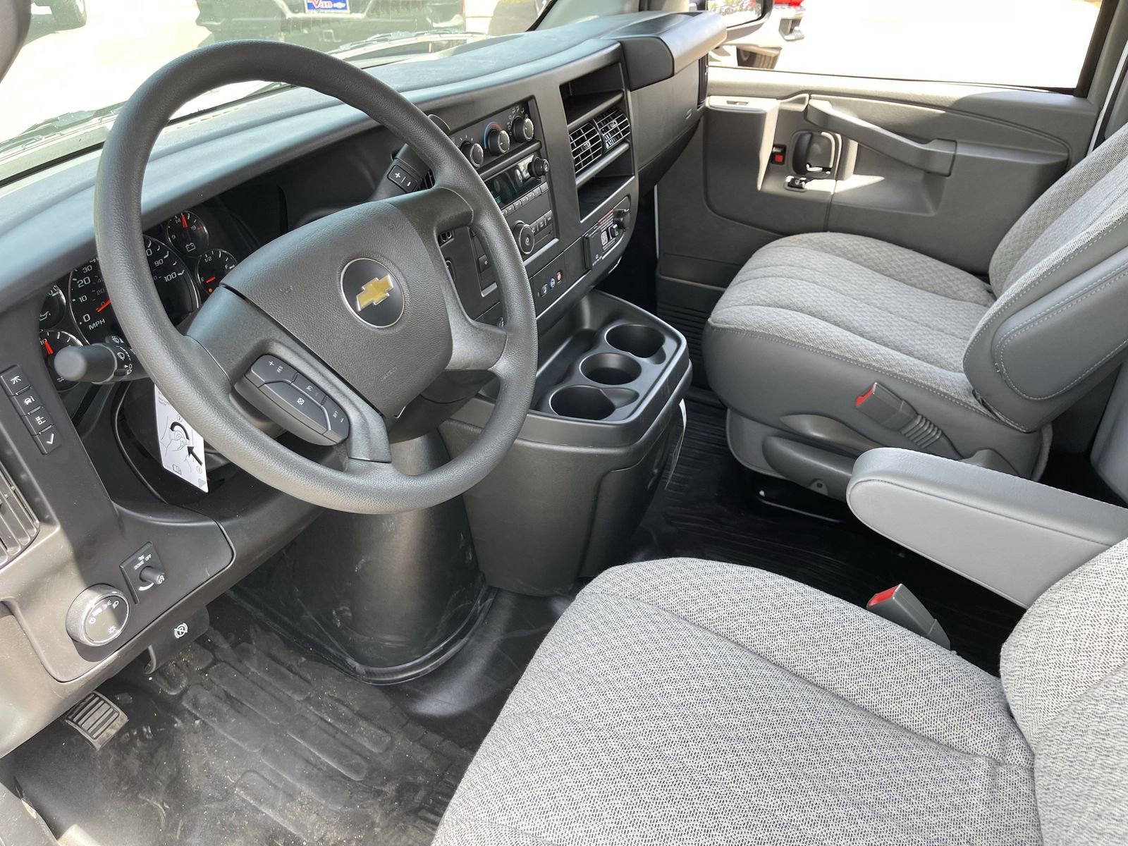 New 2026 Chevrolet Express 2500 w/ Driver Convenience Package RWD image 20