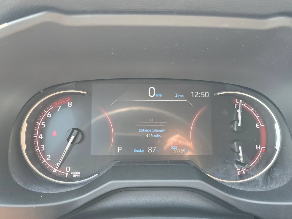 Certified 2025 Toyota RAV4 LE AWD/4WD image 21