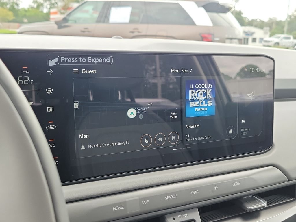 New 2027 Kia EV3 Wind FWD image 31