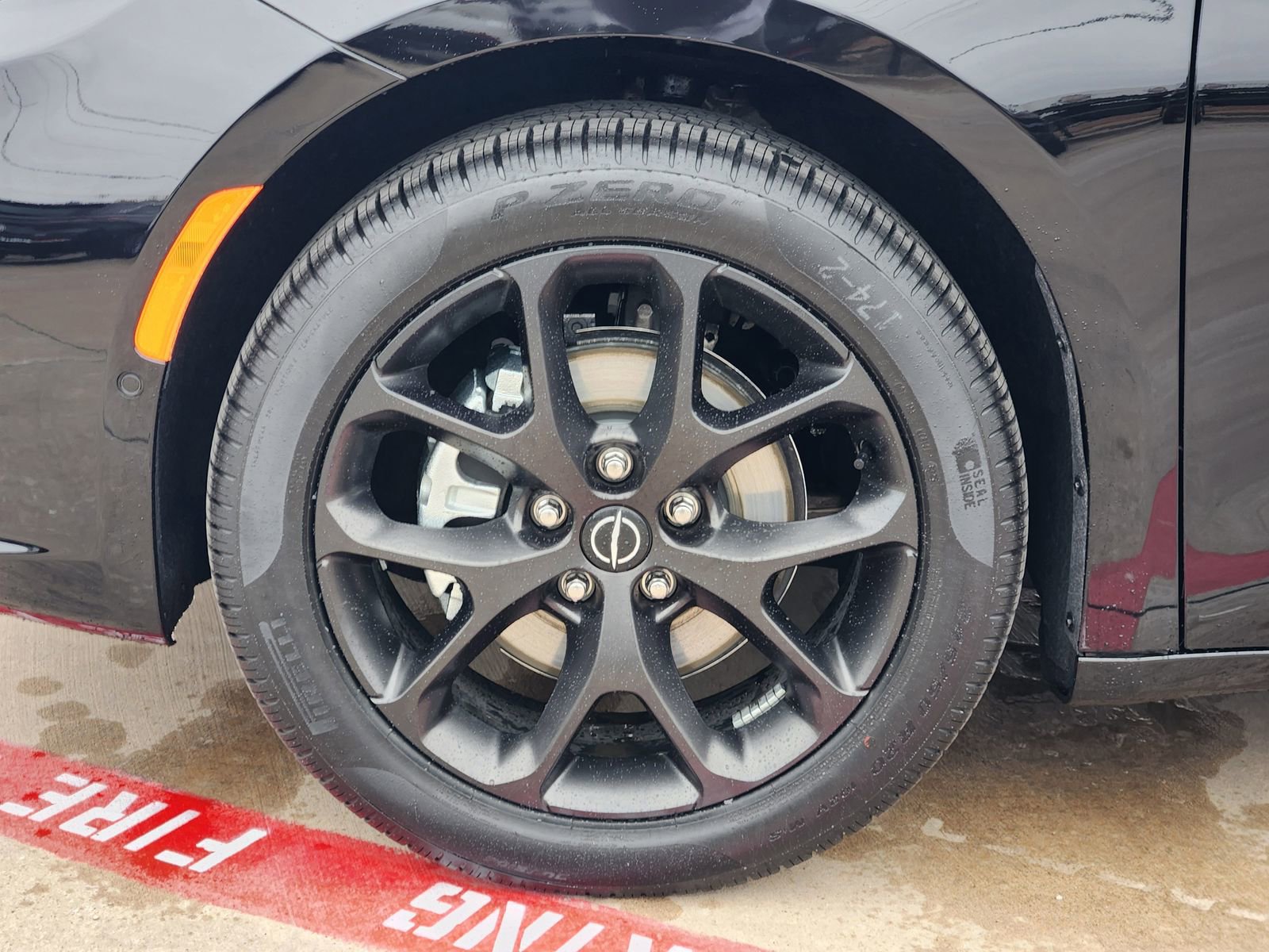 New 2026 Chrysler Pacifica Select w/ S Appearance Package image 11