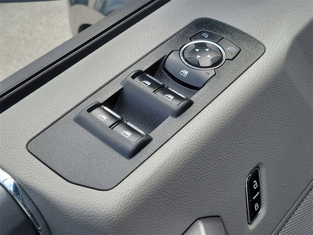 Used 2019 Ford F150 XLT w/ XTR Package image 23