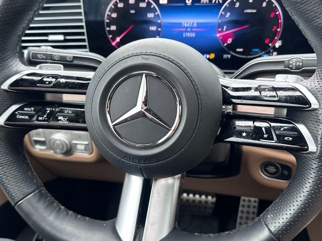 Used 2025 Mercedes-Benz GLS 450 4MATIC image 17