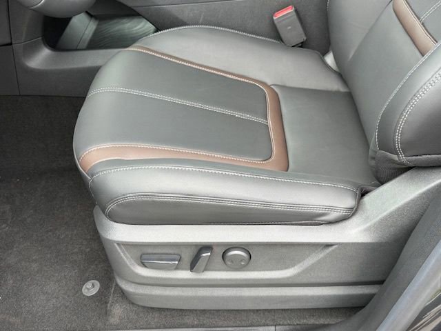 New 2026 Nissan Armada SL image 37