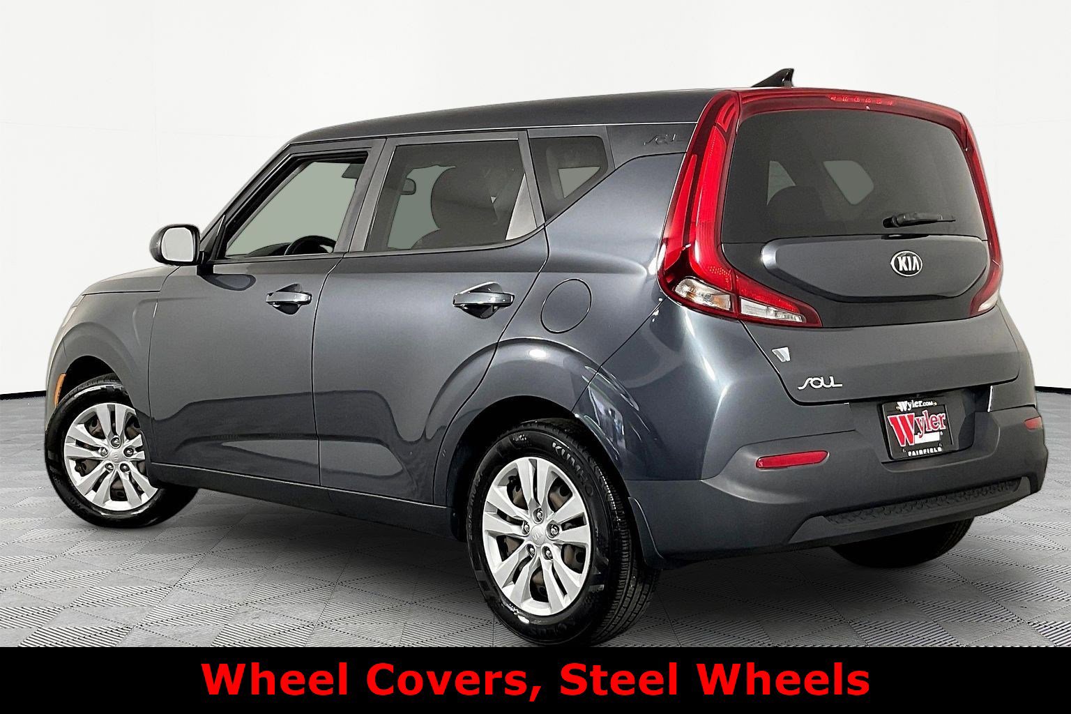 Used 2021 Kia Soul LX FWD image 4