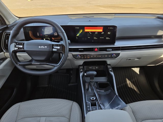 New 2026 Kia Sorento S FWD image 19