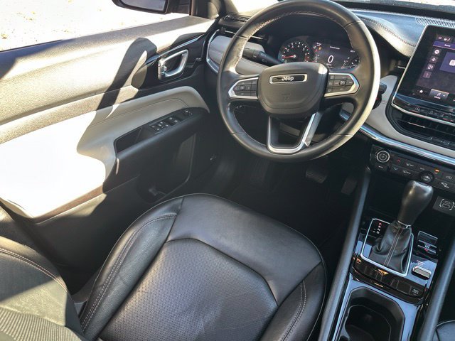 Used 2022 Jeep Compass Limited w/ Sun and Sound Group AWD/4WD image 22