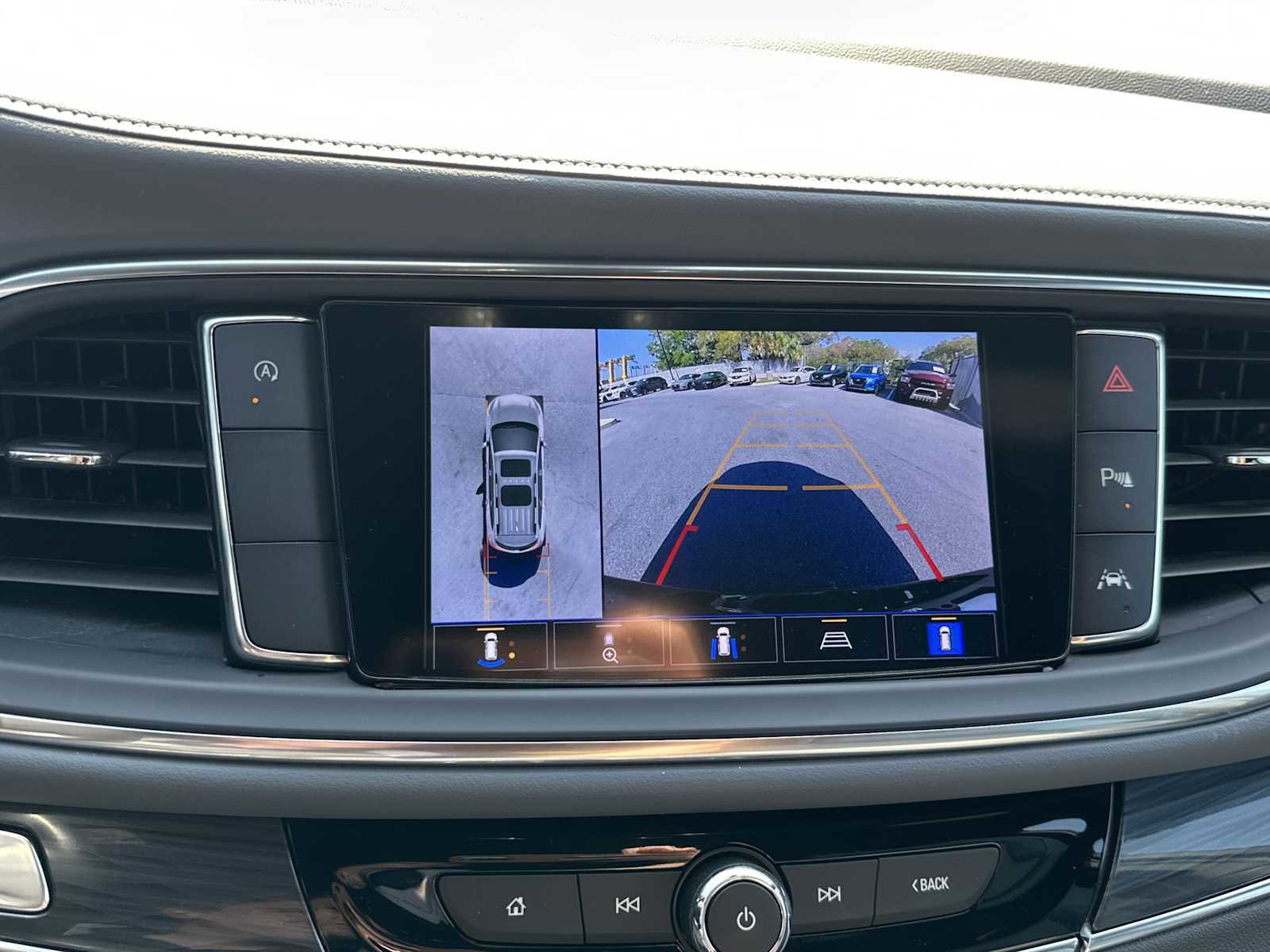 Used 2023 Buick Enclave Premium w/ Experience Buick Package image 18