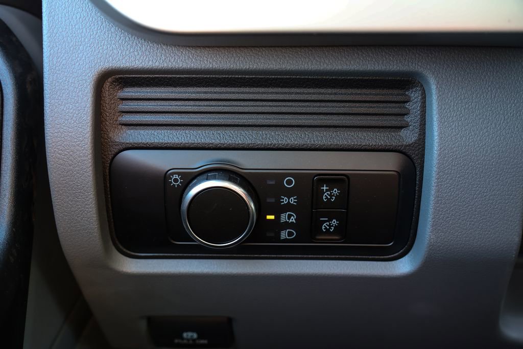 New 2024 Ford F550 4x4 Regular Cab Super Duty image 25