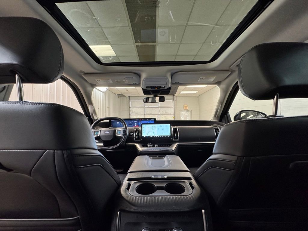 Used 2025 Ford Expedition Max Platinum image 21