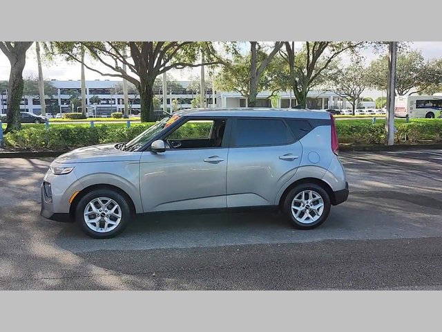 Used 2022 Kia Soul LX w/ Technology Package image 29