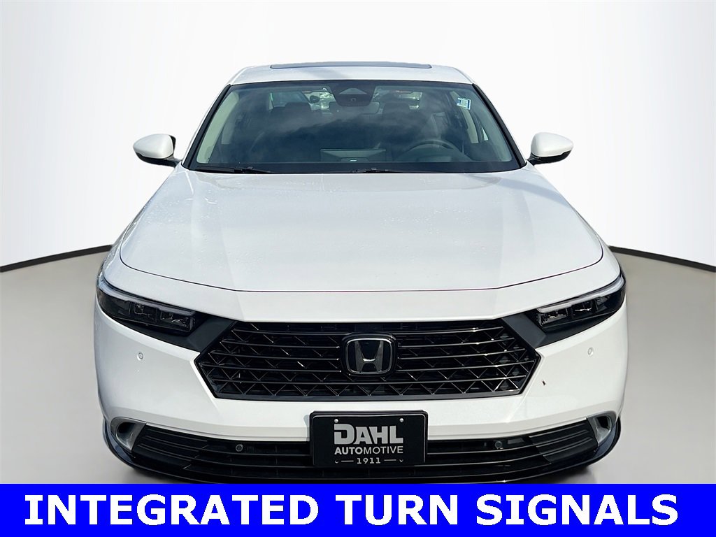 New 2025 Honda Accord Touring image 2