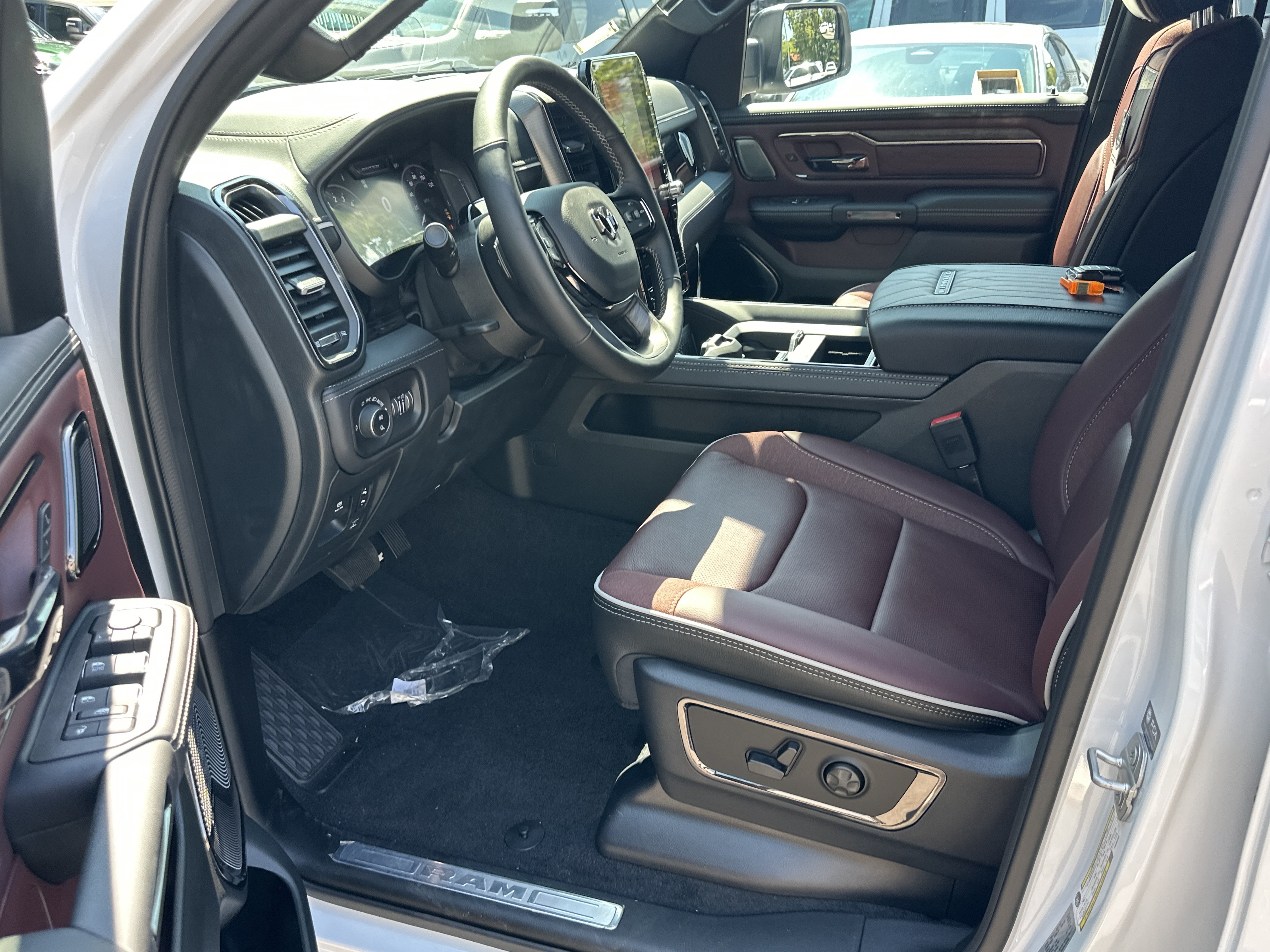 New 2027 RAM 1500 Limited AWD/4WD image 29