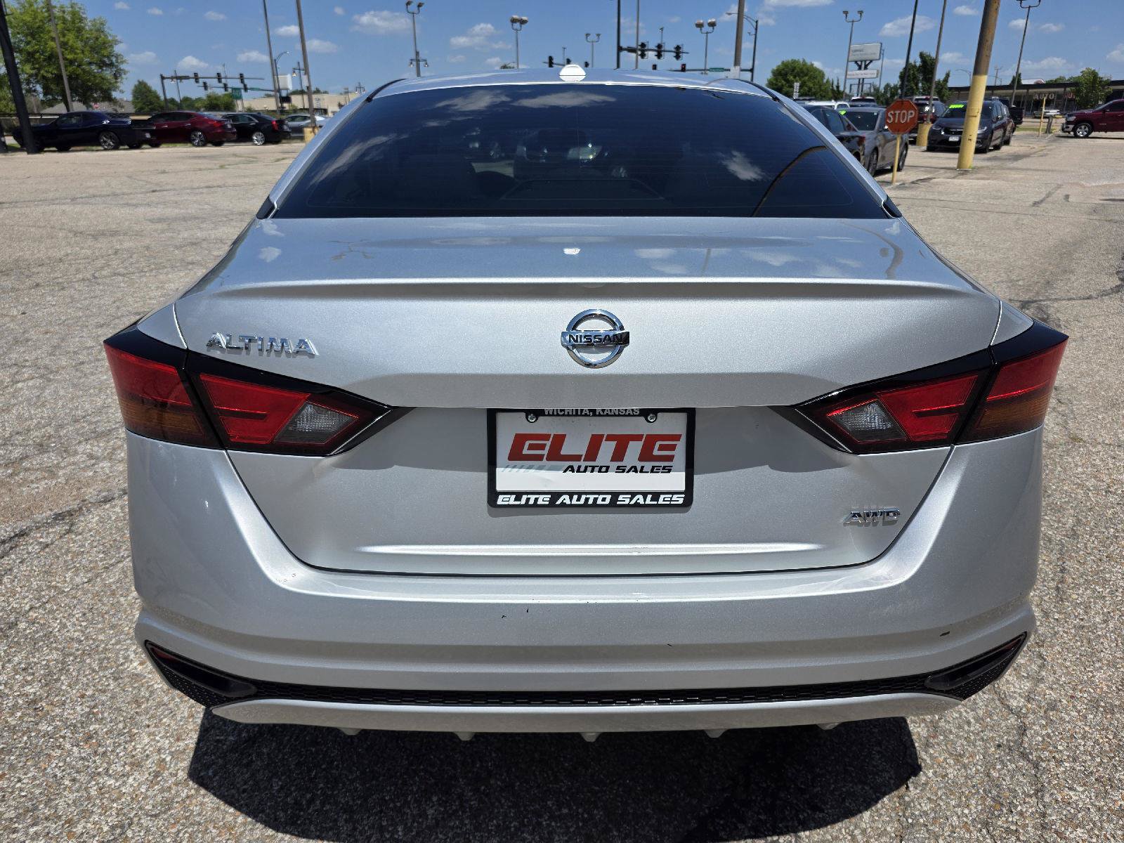 Used 2019 Nissan Altima 2.5 S AWD/4WD image 6