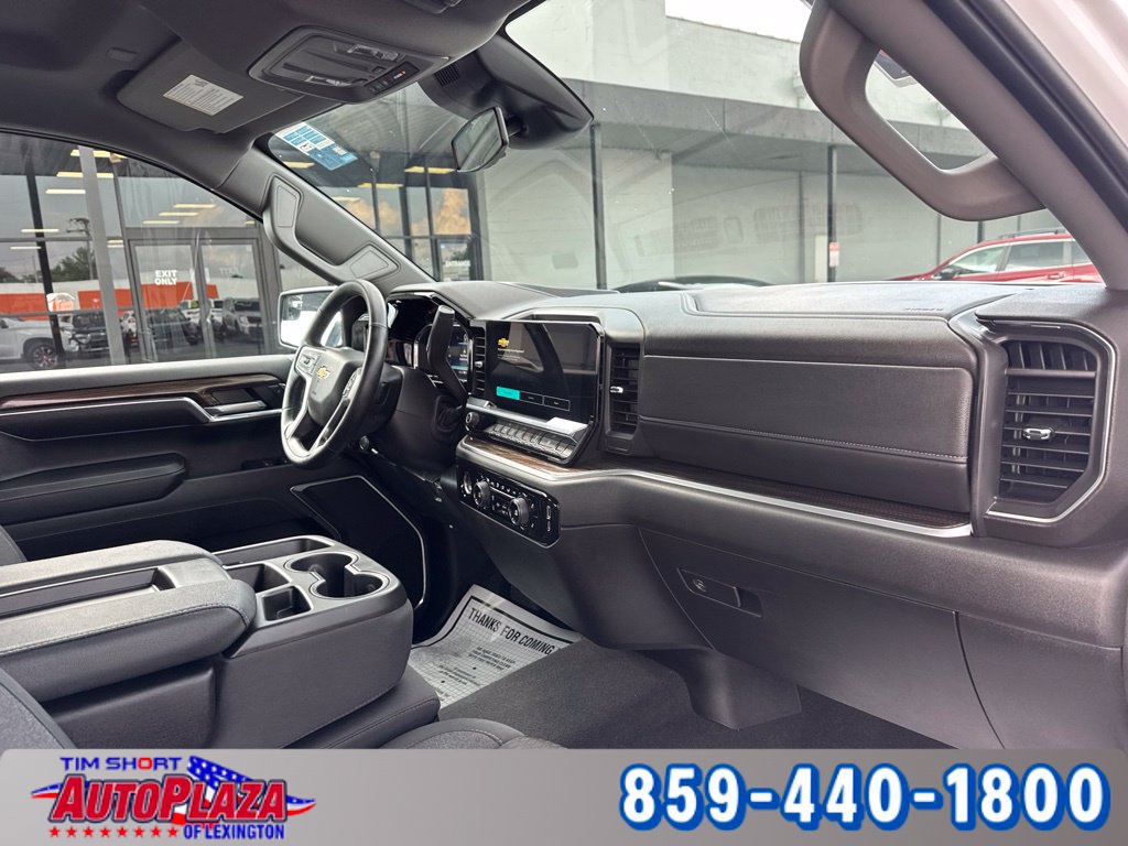 Used 2024 Chevrolet Silverado 1500 LT AWD/4WD image 43