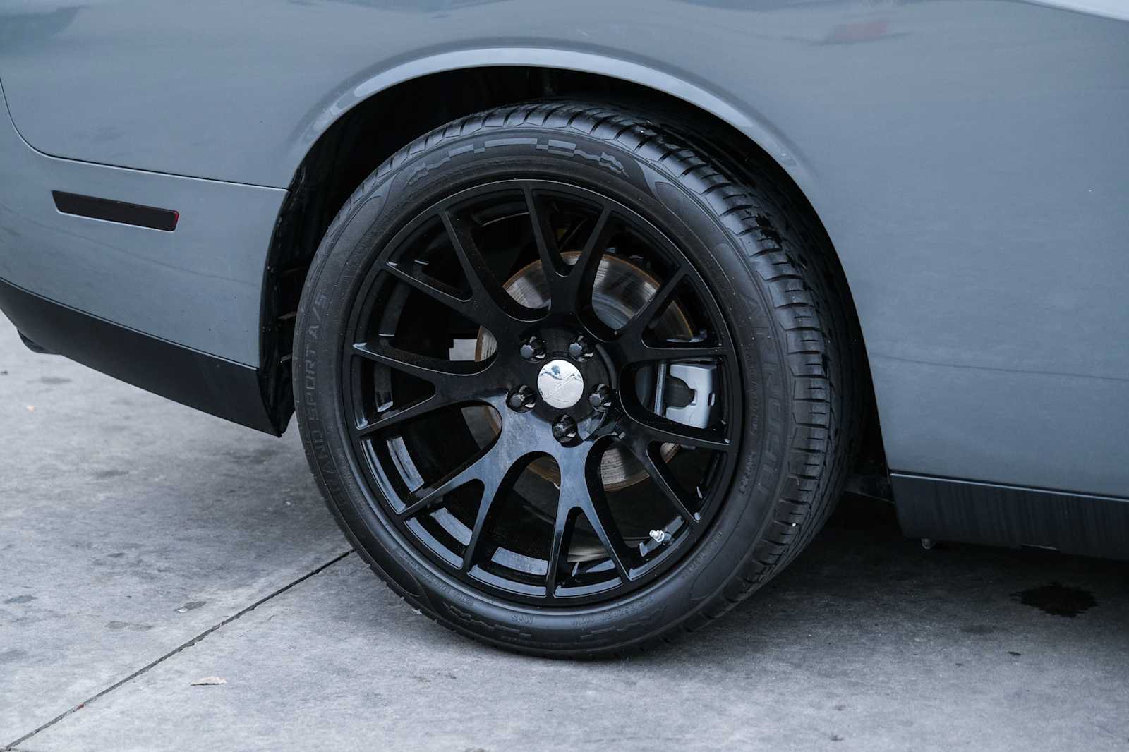 Used 2023 Dodge Challenger R/T RWD image 9