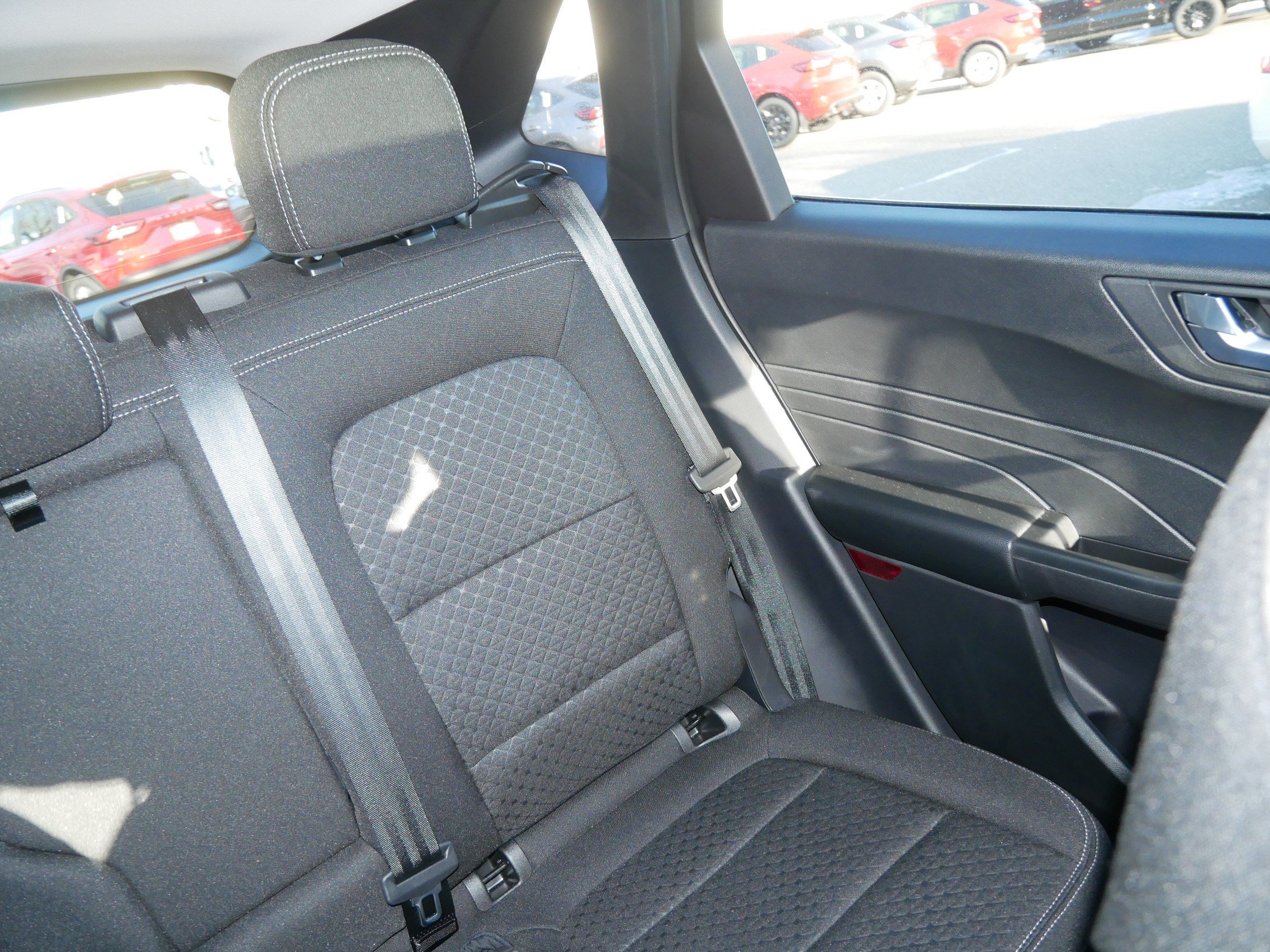 Used 2025 Ford Escape Active w/ Active Premium Tech Pack AWD/4WD image 14
