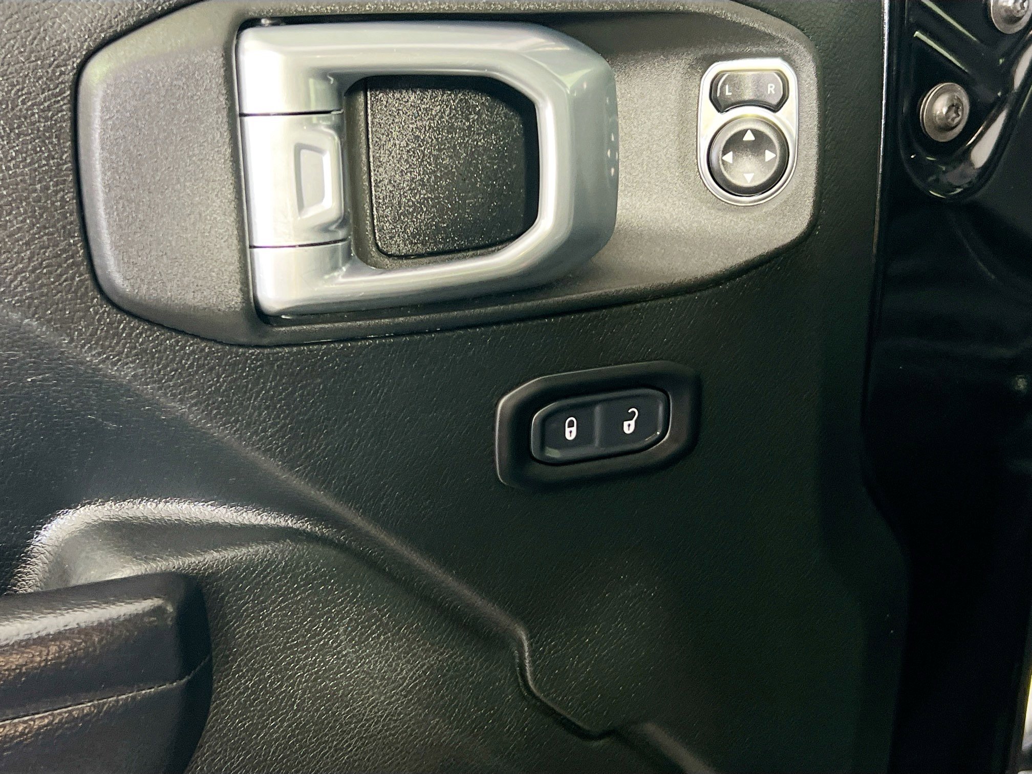 Used 2021 Jeep Gladiator Sport w/ Quick Order Package 24Q 80Th image 16