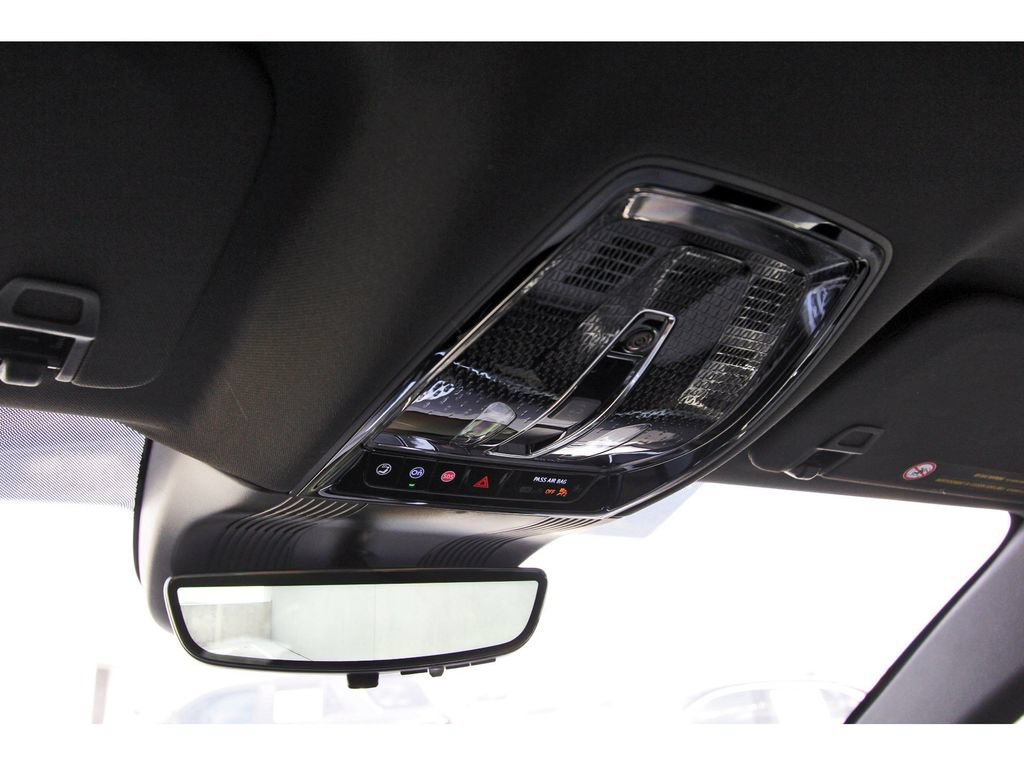 New 2027 Cadillac Vistiq Luxury AWD/4WD image 22
