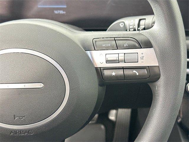 Used 2025 Hyundai Santa Cruz SEL image 22