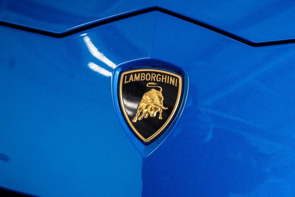 Used 2019 Lamborghini Urus image 17