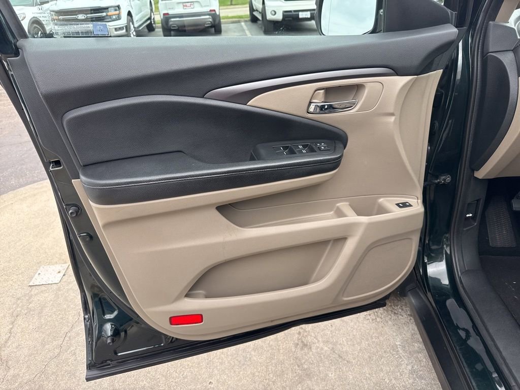 Used 2016 Honda Pilot EX-L image 6