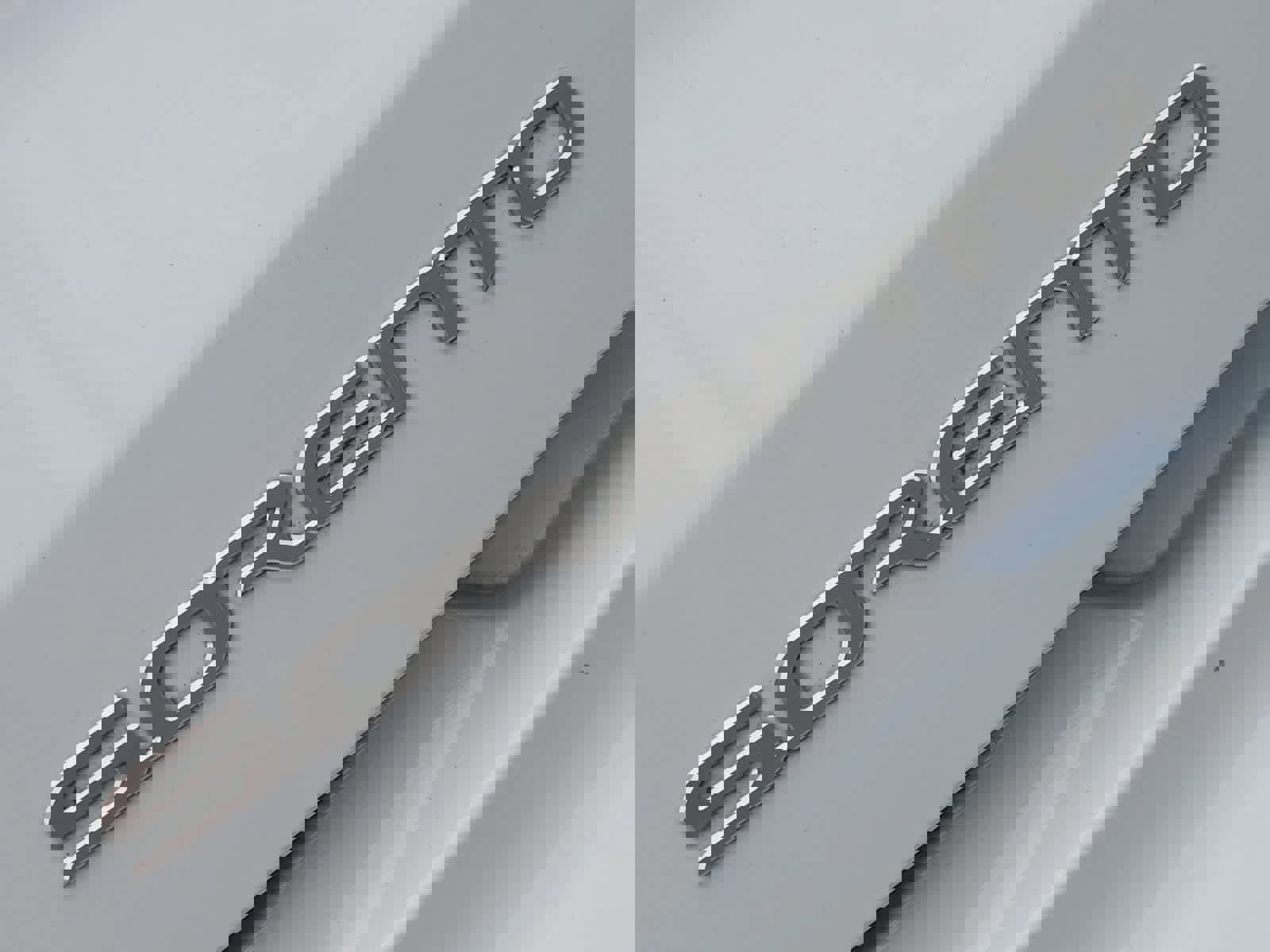 Certified 2023 Kia Sorento SX image 11