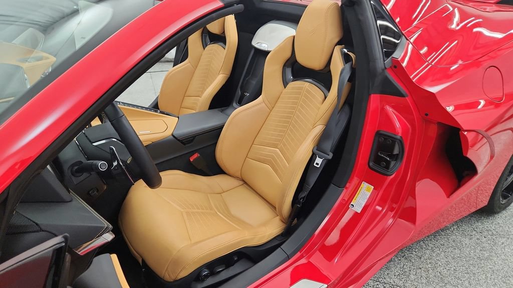 Used 2023 Chevrolet Corvette Stingray Preferred Conv w/ Z51 Performance Package RWD image 47