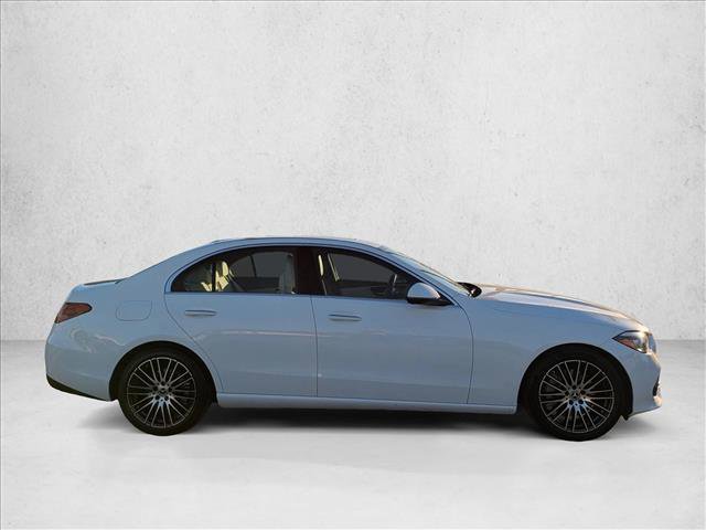 Used 2023 Mercedes-Benz C 300 Sedan image 4