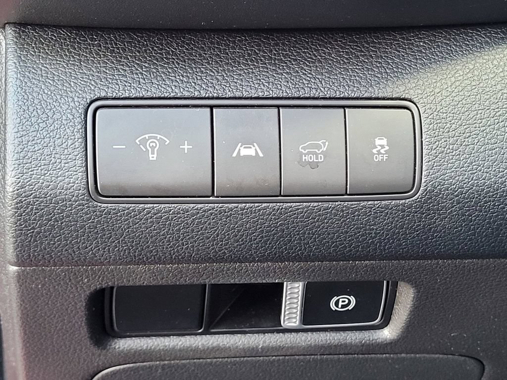Used 2023 Hyundai Santa Fe SEL AWD/4WD image 9