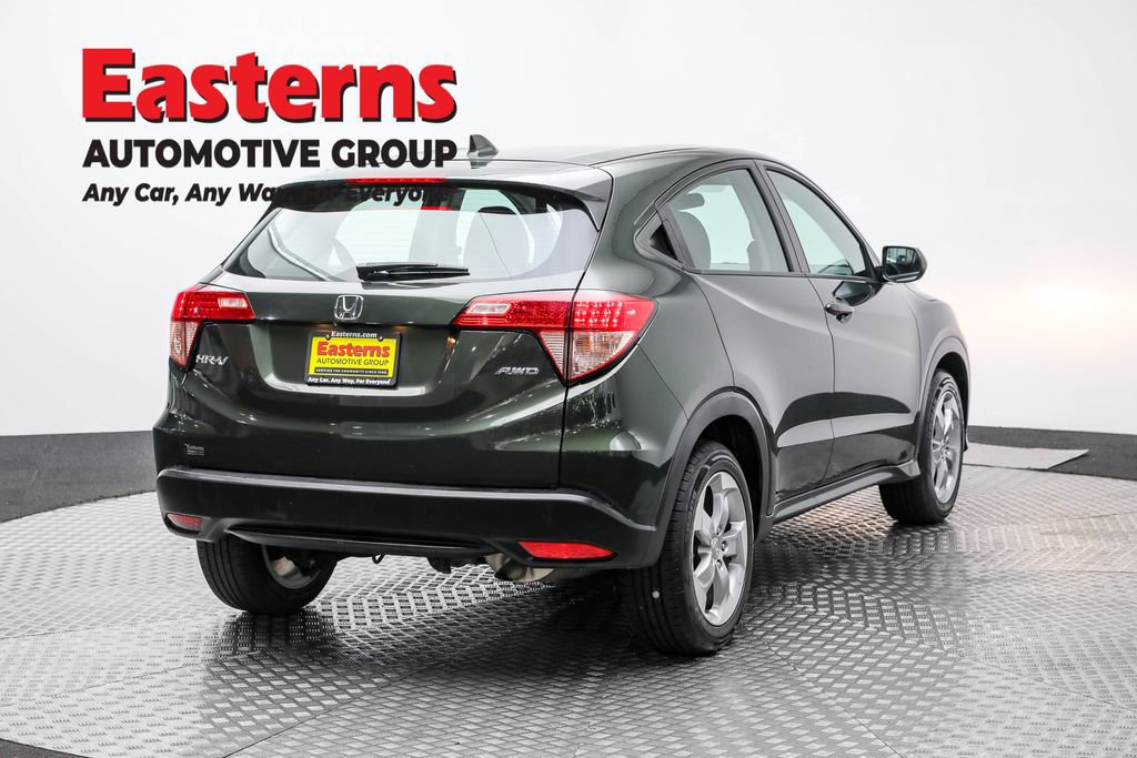 Used 2018 Honda HR-V LX image 5