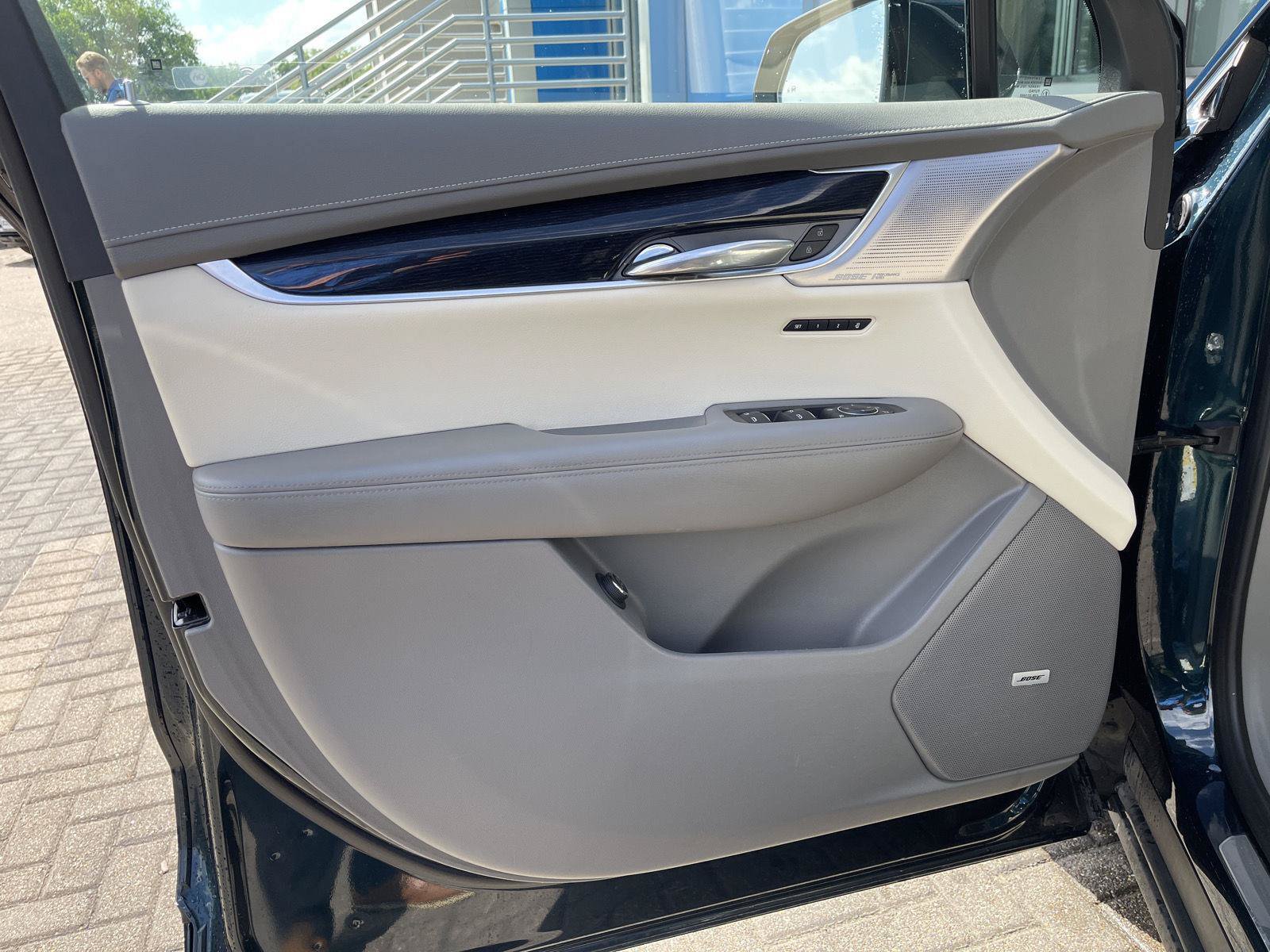 Used 2024 Cadillac XT6 Premium Luxury w/ LPO, Floor Liner Package AWD/4WD image 13